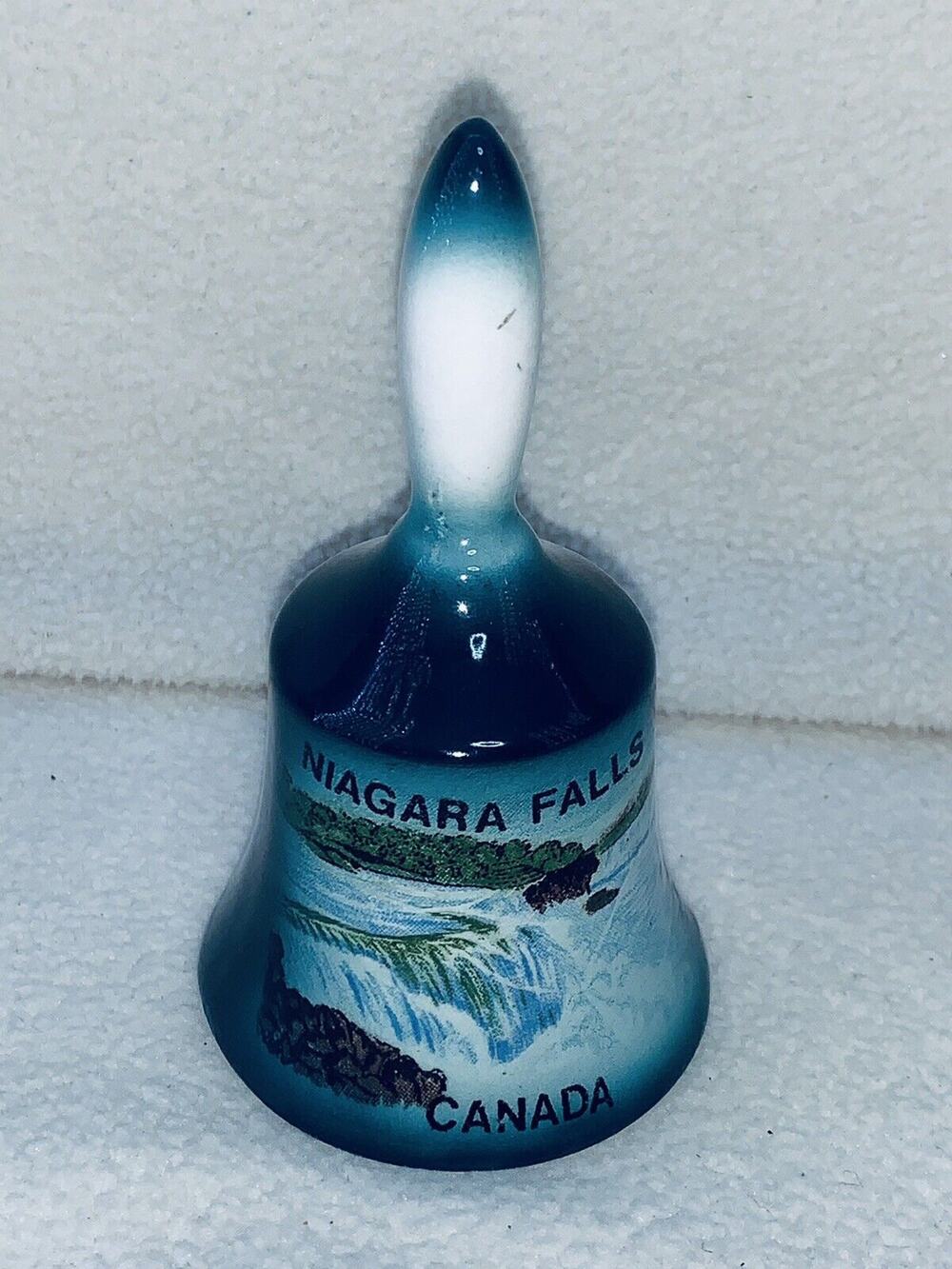 Vintage Bell Niagara Falls Canada Souvenir Green 4 1/2 Inches Tall Made in Japan